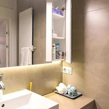 Pixelhome Przy Synagodze Poznan